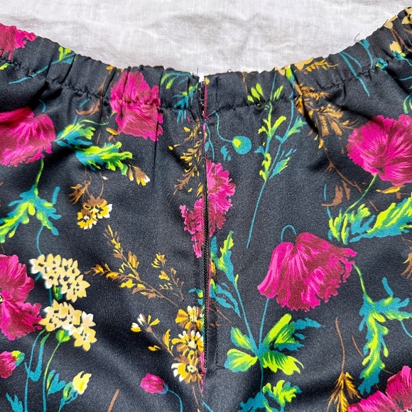 Vintage High-Waisted Floral Wide-Leg Pants - Picture 3 of 3